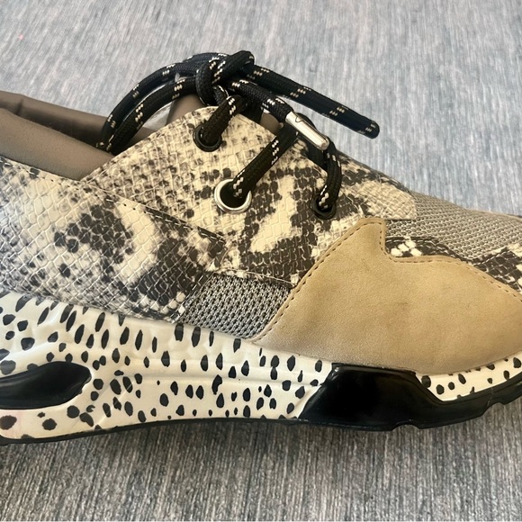 Steve Madden Cliff Women's Sneakers, Natural Snake, Size 10 - Picture 4 of 7